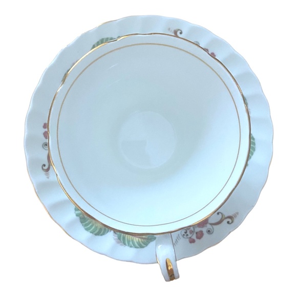 Vintage Aynsley corset style bone China teacup & saucer - Picture 7 of 13